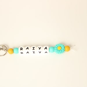 Back to school Personalised Keyring, daisy Beaded Keyring, Flower Key tag, Name tag, Teacher Gift, Floral beads Teal Flower