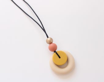 Silicone Nursing Necklace: Sensory Fiddle Beaded necklace, New Mum Gift Autumn colours