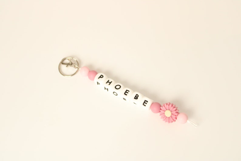 Back to school Personalised Keyring, daisy Beaded Keyring, Flower Key tag, Name tag, Teacher Gift, Floral beads Blush Floral