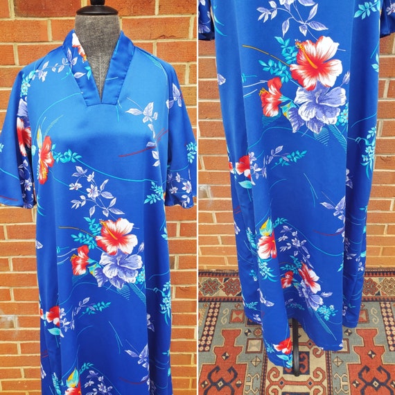 Vintage 70s 80s Summer Hawaiian Muumuu Dress. Siz… - image 5