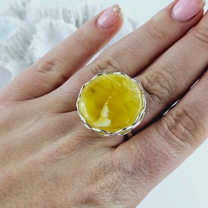 Beautiful Natural Baltic Amber Ring, White yellow Amber Ring, Amber And Sterling Silver Ring, Baltic Amber Jewelry, Amber Gift For Her,