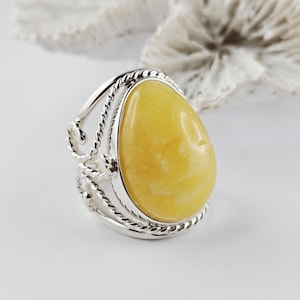 Unusual Natural Baltic Amber Ring, White Amber Ring, Amber And Sterling Silver Ring, Baltic Amber Jewelry, Amber Gift For Her, White Amber