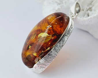 Große elegante glänzende Cognac Bernstein Anhänger, natürlicher baltischer Bernstein und Silber, echter Bernstein Schmuck, Bernstein, Geschenk für sie, Anhänger, einzigartig
