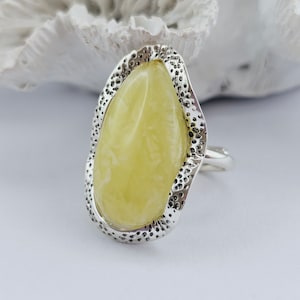 Unique Elegant Huge White Natural Baltic Amber Ring, White Amber Ring, Amber And Sterling Silver Ring, Baltic Amber Jewelry