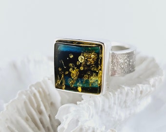 Majestic Sapphire Blue Amber, Natural Baltic Amber Ring, unique Amber Ring, Amber And Sterling Silver Ring, Baltic Amber Jewelry, Amber Gift