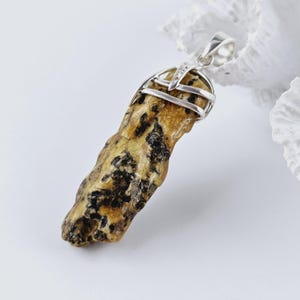 Unique Color Amber Pendant, Natural Baltic Amber And Silver, Genuine Amber Jewelry, Amber Raw Stone, Gift for her, Pendant, unique pendant