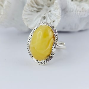 Unusual Natural Baltic Amber Ring, White Amber Ring, Amber And Sterling Silver Ring, Baltic Amber Jewelry, Amber Gift For Her, White Amber