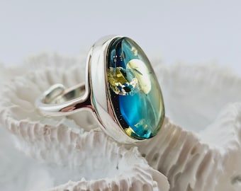 Ambre bleu clair incroyable, bague en ambre de la Baltique naturelle, bague en ambre unique, bague en ambre et argent sterling, bijoux en ambre de la Baltique, cadeau en ambre