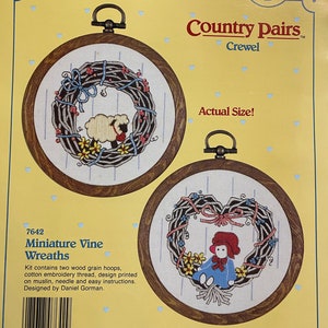 Miniature Vine Wreaths Sheep / Doll Kit with pre-printed fabric (1987) Stitchables  Quick and Easy Country project Embroidery