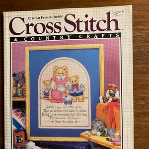 Cross Stitch & Country Crafts Magazine mars/avril 1989 Echantillonnage de broderie, oeuf de Pâques arbre, série bord de mer