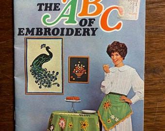 American Thread Embroidery Stitches Star Book No. 221 Embroidery Stitch Guide Instructions) How To Embroider Stitches Swedish Weaving Crewel
