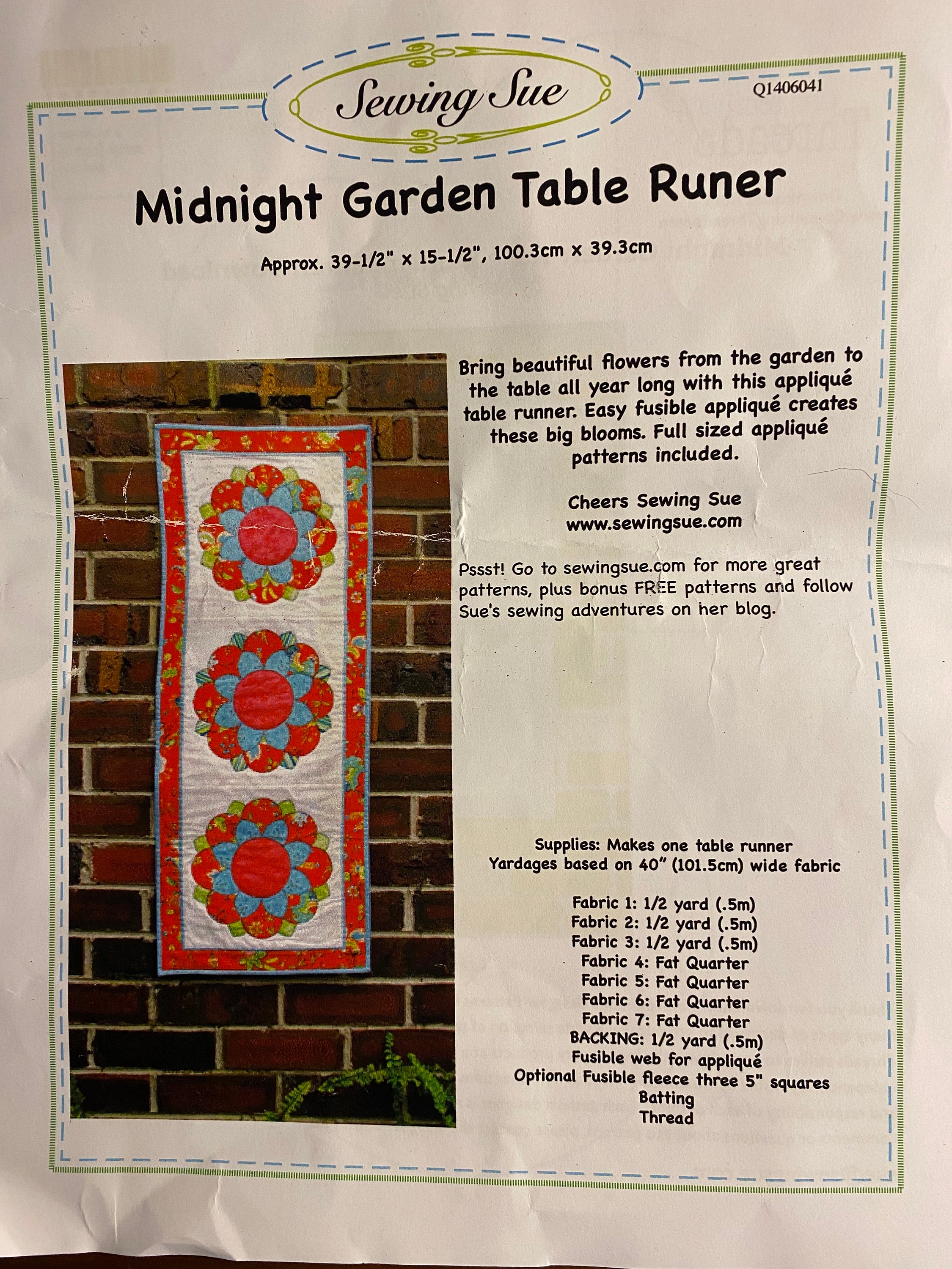 Night Visitor in Midnight Quilt Backer Night Visitor in Midnight Quilt Backer