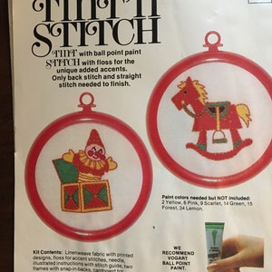 Jack in the Box en Hobby Horse Kit met voorgedrukte stof (1981) Tint'n Stitch Quick and Easy project (verf niet inbegrepen)