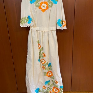 Vintage Embroidered Long Skirt & Top (2 Piece Dress) Button Closure , Misses Size 10 - Orange / Blue / Antique White
