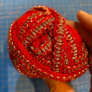 Metallic Gold Yarn, Weight 13,oz / 390 gram. Knitting, crochet wt