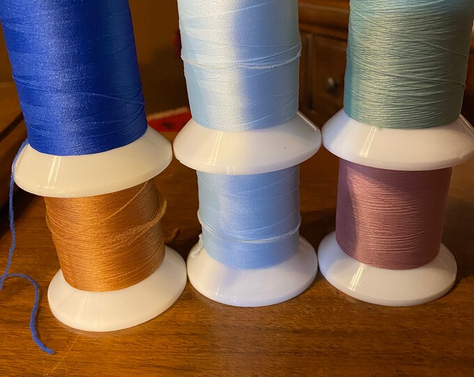 Woolly Nylon Serger Thread 6 Spools Colors 126, 134, 156, 173, 324 100