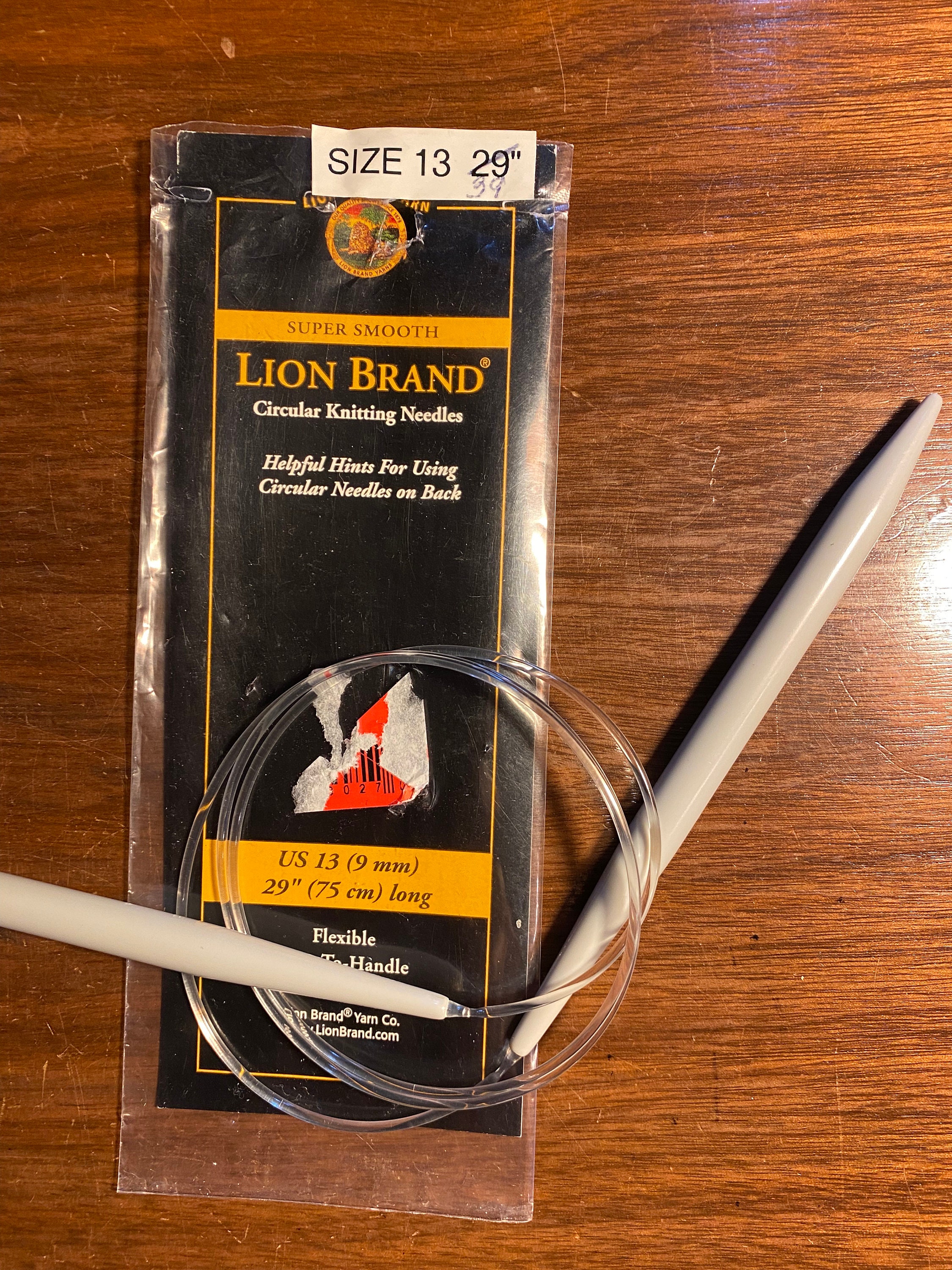 KNITTING NEEDLES Circular Size 13 9 Mmm Circular Lion Brand Plastic 29 Long  