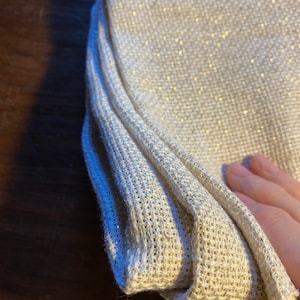 Evenweave Naturvit med Guldfläckar - Tyg Räknadstråd Korsstygn Nålspetstyg Aida 14 stick Välj Storlek