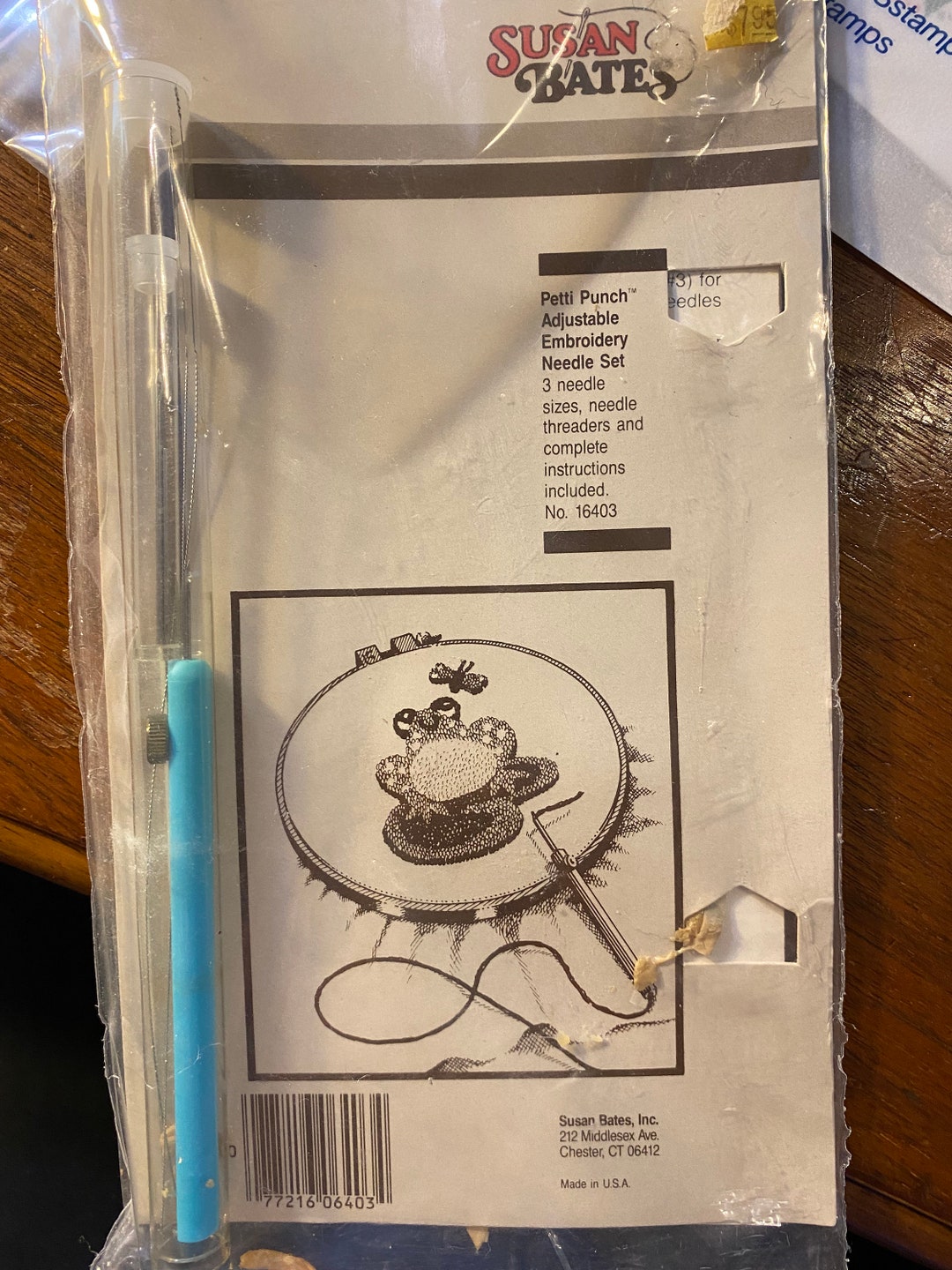 Susan Bates Petticoat Punch Adjustable Embroidery Need Set Embroidery