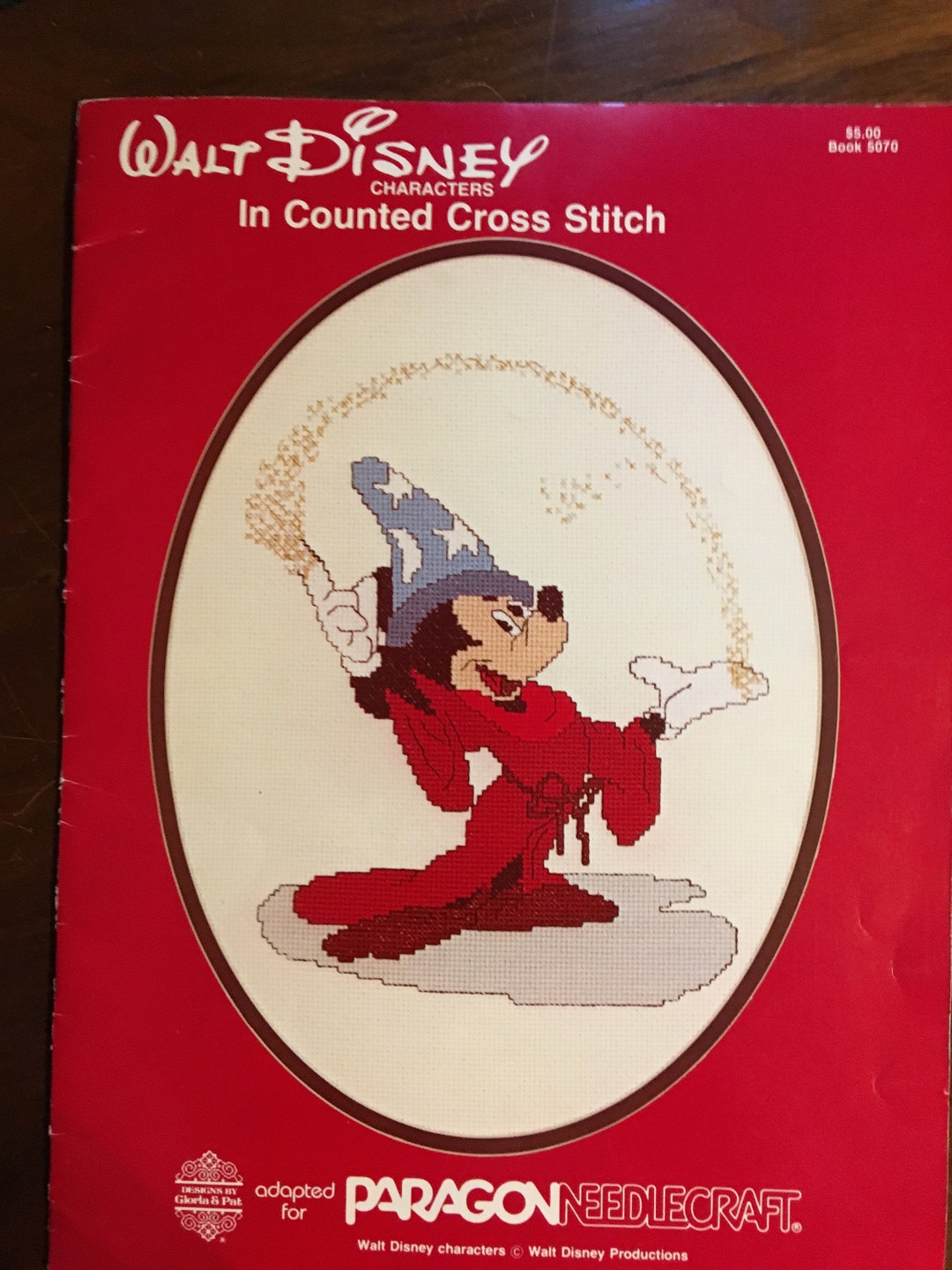 Walt Disney Characters in Counted Cross Stitch Counted Thread Cross — free download