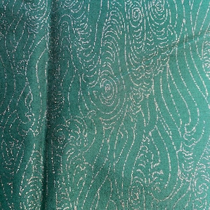 Kerstgroen met gouden (metallic) stoffen verenwerveling - Ideaal voor kerstprojecten - 15 x 44 inch
