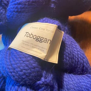 Toboggan Classic Elite Yarns -  6748 Royal Blue Chunky - 70% Merino Wool 30 Alpaca Yarn - Knitting & Crochet  - 100g 87y  - New