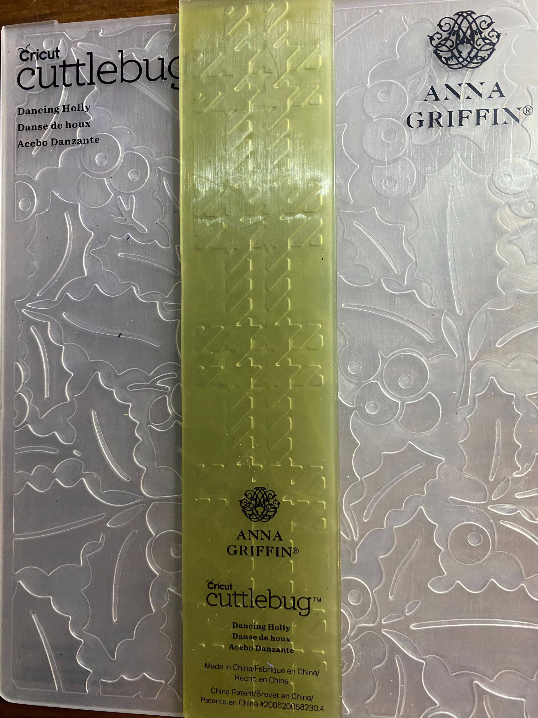 Anna Griffin Circuit Cuttlebug Embossing Folder Christmas Pick