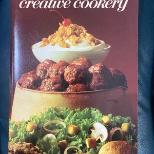 Cozinha Criativa de Kay Kellogg - 1971 - Kellogg Corporation - Cereais em receitas do dia a dia