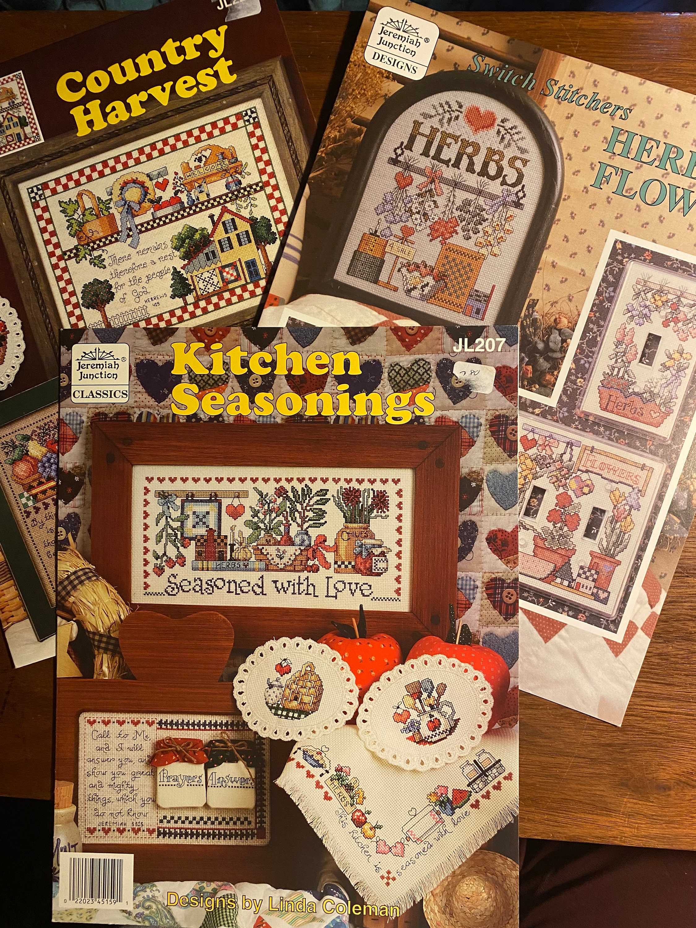 Sampler Choose Design - Linda Coleman - Jeremiah Junction