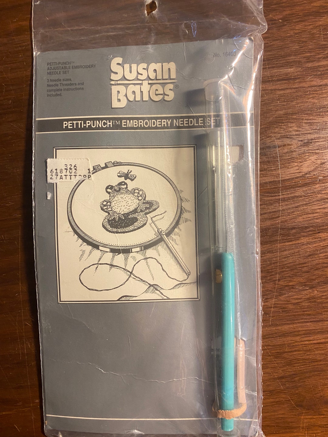 Needle Punch Petti Punch Embroidery, Needlepoint Etc, Dimensional