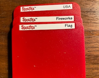 Set di fustelle 4 luglio bandiera USA Sizzix Sizzlits per macchine a rulli, creazione di carta e biglietti da stampa - Fustella rossa 2,75" x 2,25"