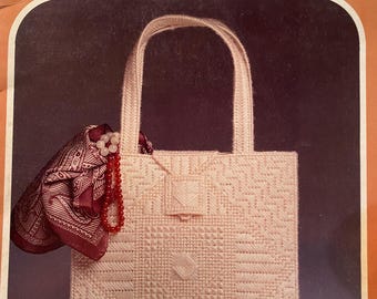 Fashion Accessory Ideas Tote / Purse / Eyeglass Case - Needlepoint Projects - Plastic Canvas - Patterns  Instructions - Columbia Minerva 662