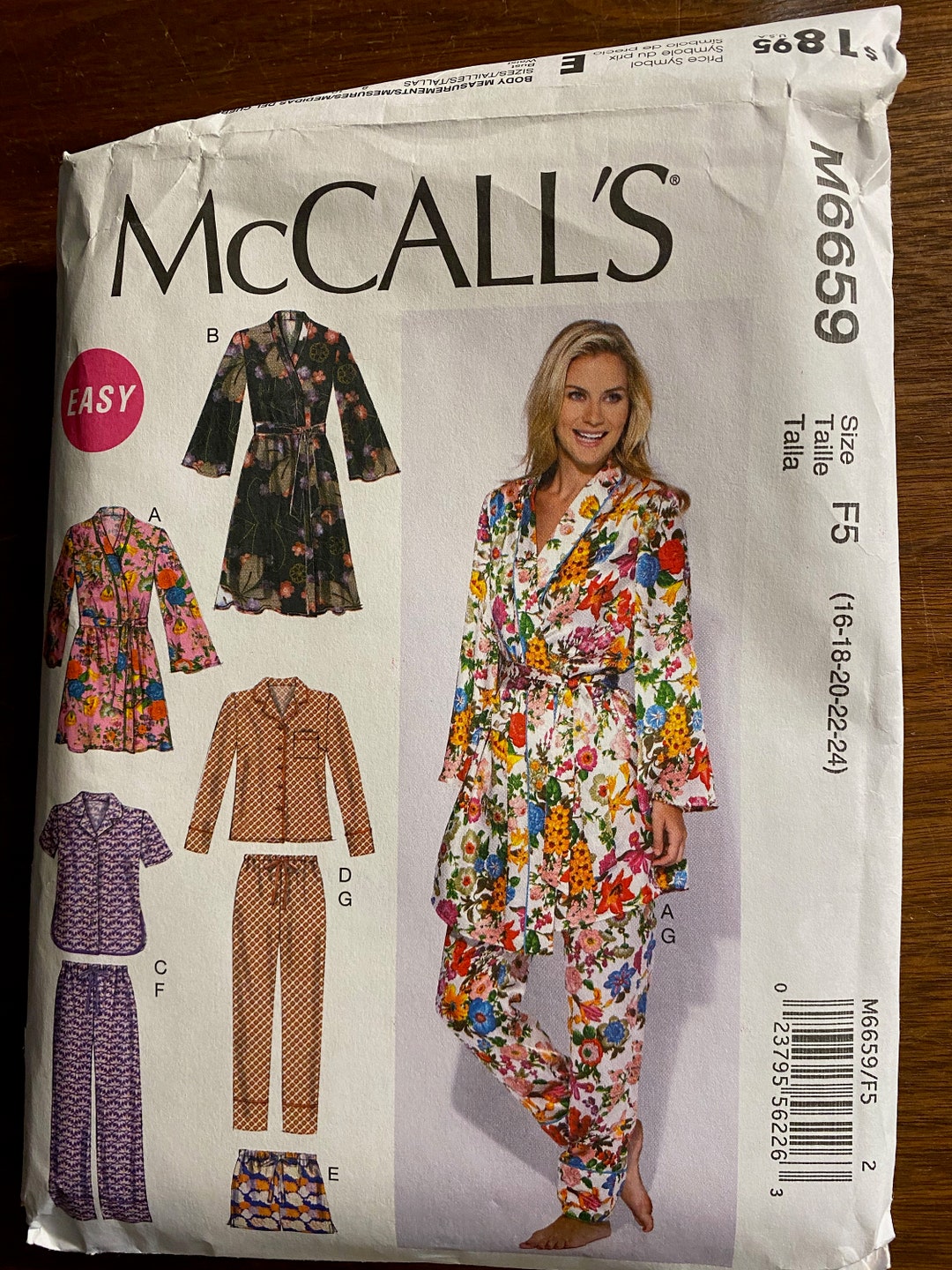 McCalls 6659 Spotty Pyjama Set For Spring