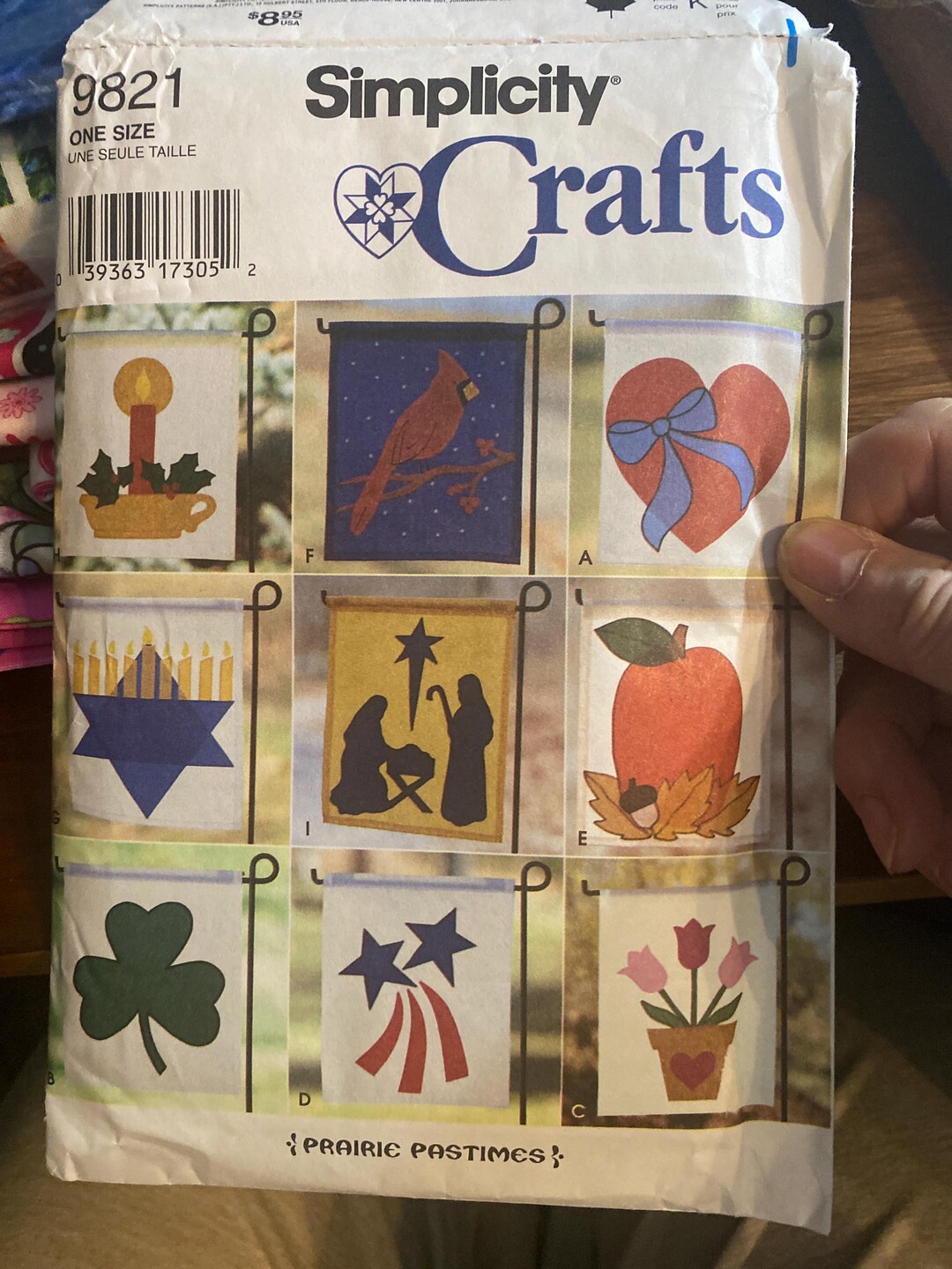 Pattern 9821 Prairie Pastimes Applique Flags Craft Pattern Simplicity 9821 - 1995 ...