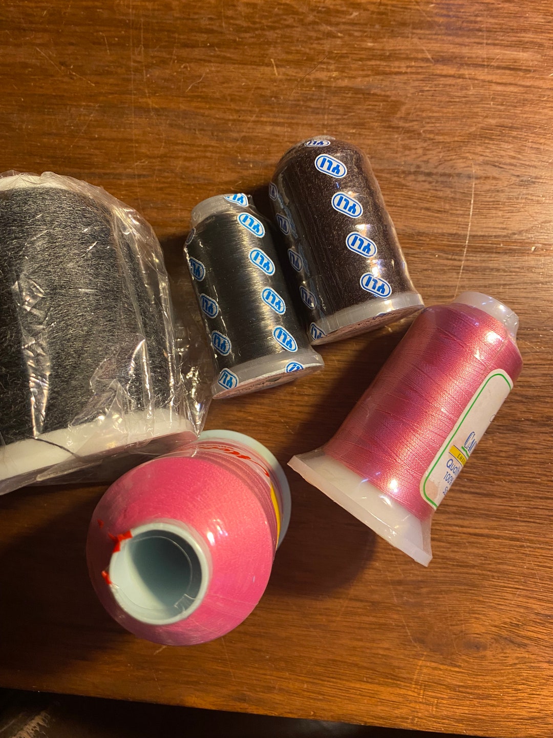 Machine Thread / Yarn - Select Type / Color / Manufacturers ...