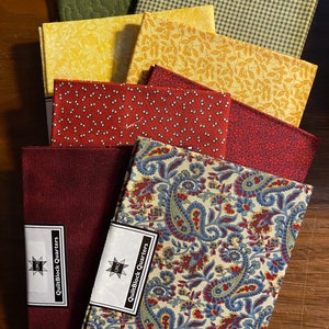 Quilt Block Quarters fabric 2 - 18&quot; x 22&quot; ancho Elegir color base - Rojo, Amarillo, Verde, Paisley - Empaque original nuevo - Proyectos de costura
