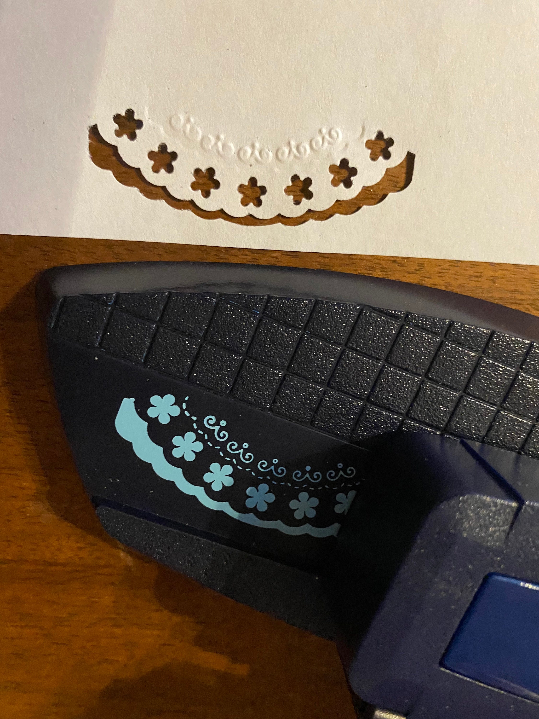 Fiskars Punch / Embosser / Corners / Page / Paper Edge / Punch Etsy