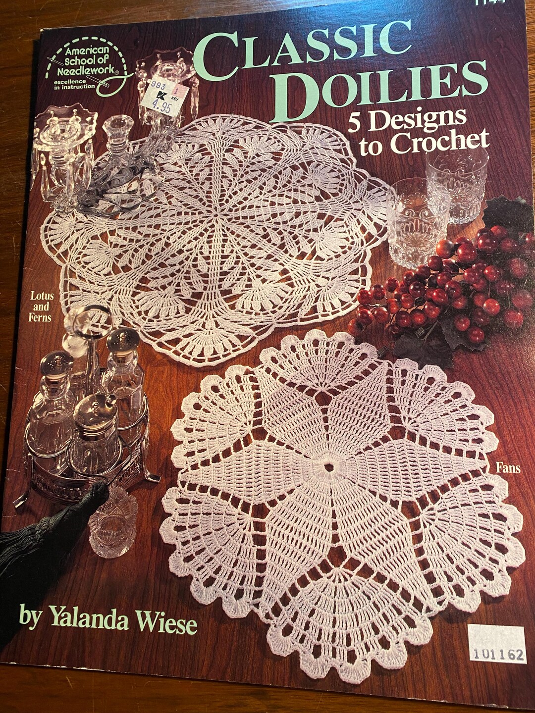 Classic Doilies 5 Designs to Crochet - Yolanda Wiese / Rita Weiss