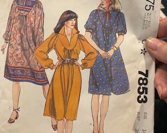 Summer Dress / Jumper (Easy Sew) Misses - Pattern -  McCall's 7853 - 1982 -  Size 14  Uncut - Flared