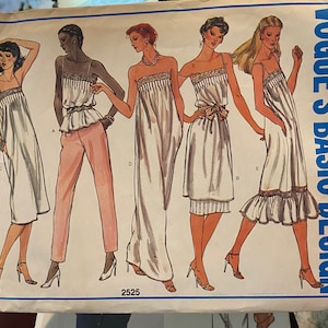 Top, Tunic and Dress - Vogue Basic Design 2525 Pattern (uncut) Size 8  Misses - Summer Classics