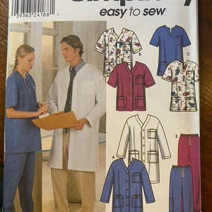 Unisex Scubs (Hospital Garments) Simplicity 9334 Pattern   Size AA (xS, S, M) Easy to Sew - 2000 - Health Care Outfit