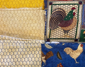 Könnte beinhalten: Auswahl an Stoffmustern mit Hühner- und Hahn-Designs. Designs umfassen ein gelbes Wabenmuster, Hahn-Illustrationen auf roten und blauen Hintergründen und ein Panel mit einem Hahn und dem Text "GOOD DAY MORNING COCK-A-DOODLE-DO!"