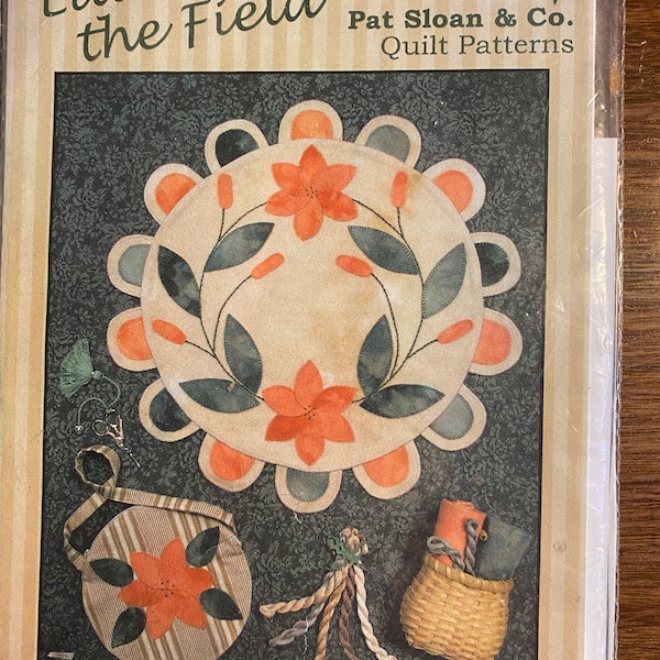 Lilies in the Field - Round Penny Rug / Gag  - Quilt Pattern -  Ann Weber -  2002 - No 127