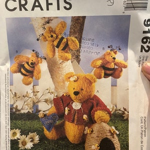 Teddy Honey BEAR, Bumblebee  (Easy) - Soft Stuffed  10&quot; McCall&#39;s Crafts # 9162 Pattern (uncut) - 1998
