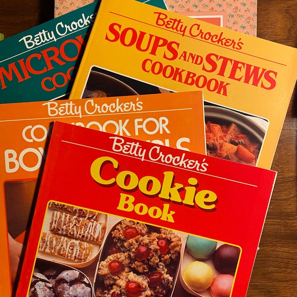 Betty Crocker's Cookbooks 4 in Cardboard Case - 1987 - Microwave Cooking,   Soups Stews, For Kids, & Cookie- Golden Press