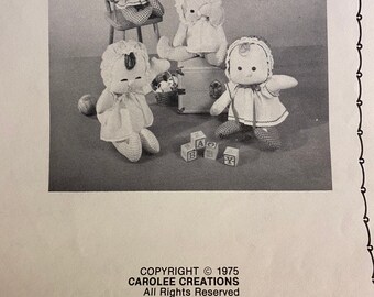 Trixie Turn Me 18" Soft Cloth Baby Rag Doll - Carolee Creations Vintage Pattern (cut) 1975 Muslin Doll Pattern with Clothes / Bonnet