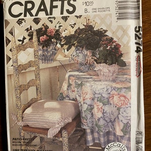 Kitchen Essentials Home Decorating Patterns for Curtains, Apron, Placemats, Table Cloth + McCall's #5274  Pattern (Uncut) - 1991
