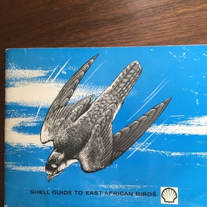 Shell Guide to East African Birds - Nice Guide w/ Color Pictures / Illustrations Learn about the Birds in various African regions - vintage