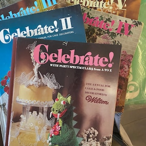 Wilton&#39;s Celebrate Annual Yearbook Cake Decorating Pattern Book - designs - Templates  Learn to construct decorate cakes - Choose Year 1970s