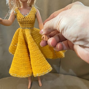 Crocheted Doll Dress (Vintage) fits Barbie type doll.   Hand made Golden Yellow with Silver Glitter Highlights -  summer frock